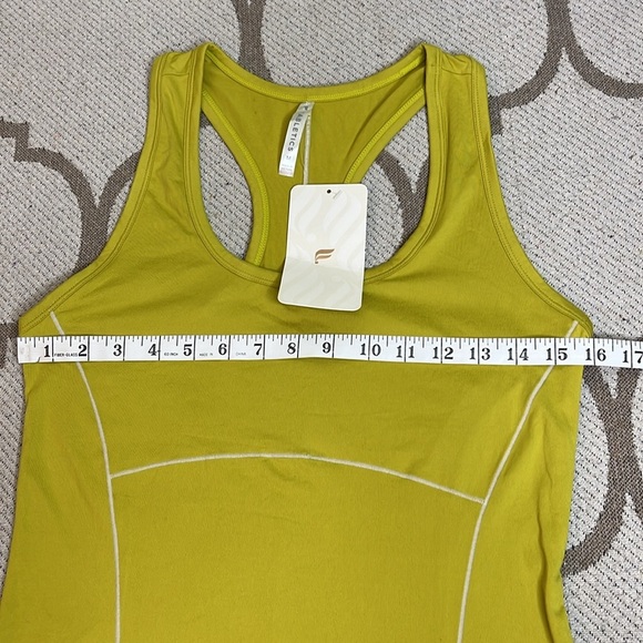 Fabletics Phoenix Racerback tank top - Picture 5 of 9